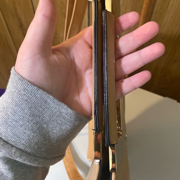 Michael Kors bag - Picture 2 of 5